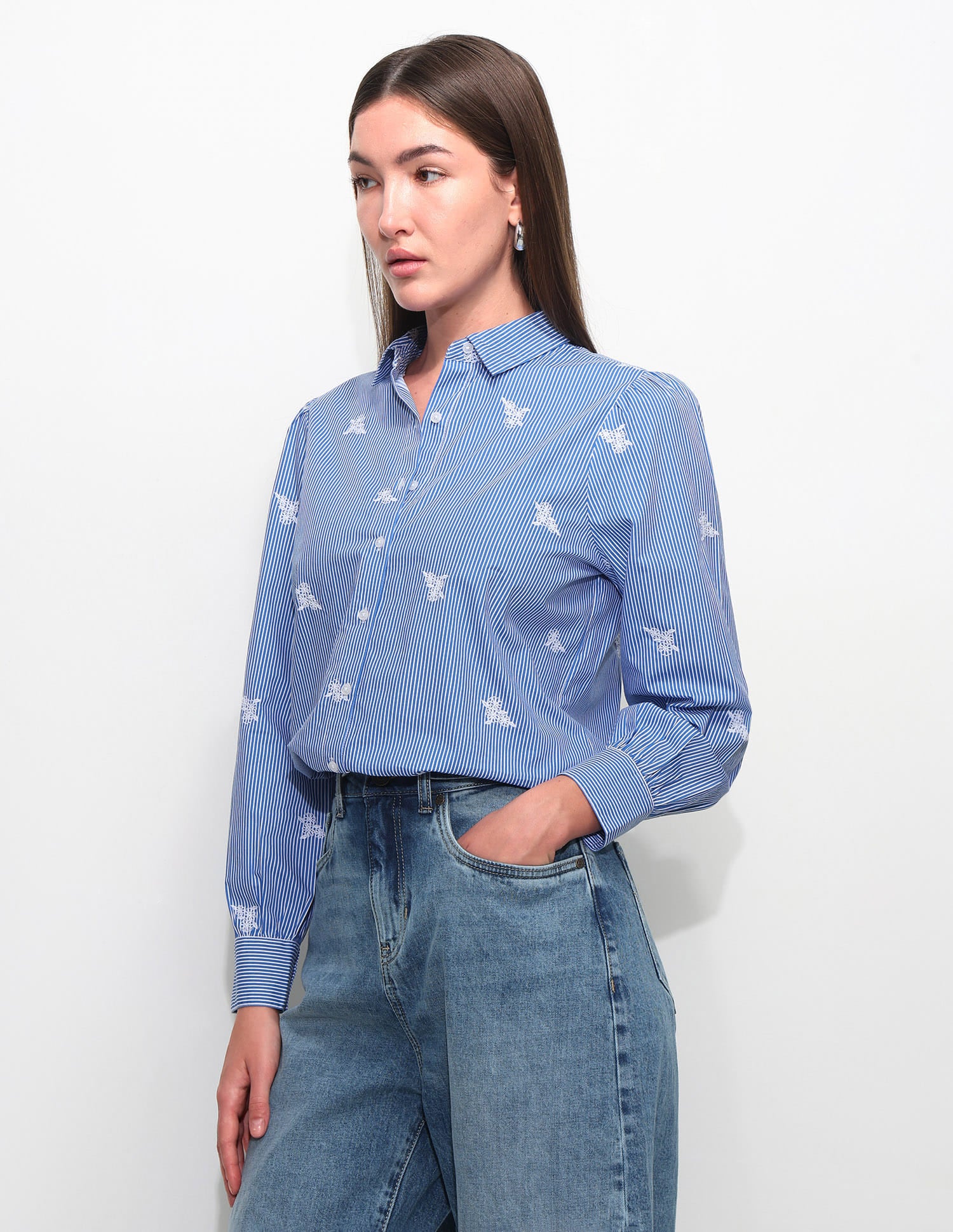 Relaxed Striped Shirt With Embroidery - Image 4