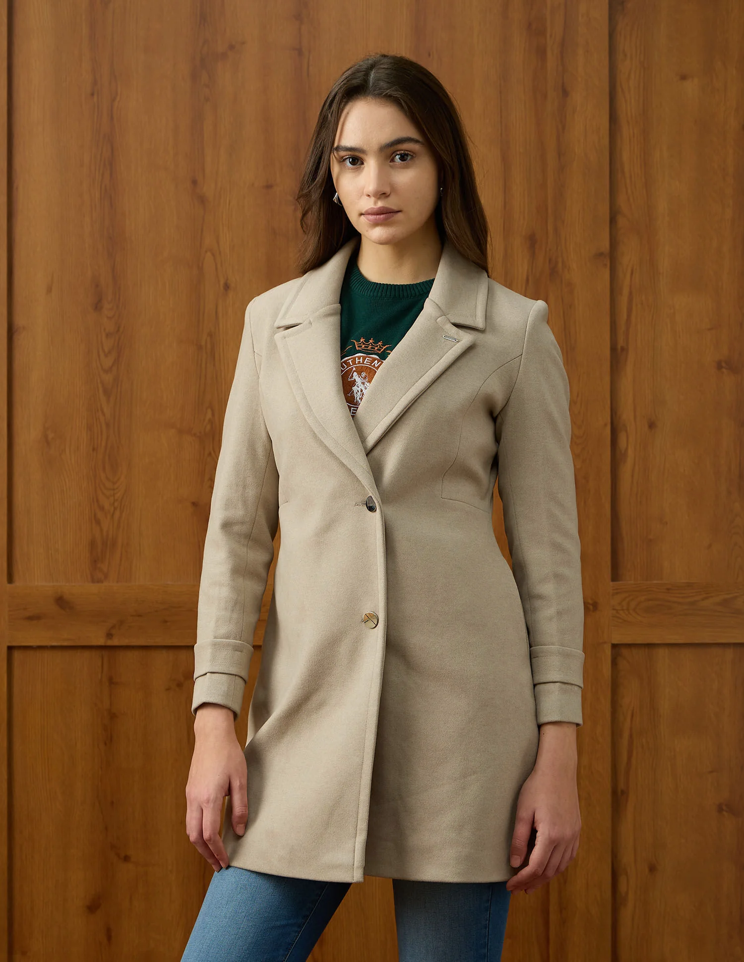 Soild Regular Fit Single Breasted Coat - Image 4