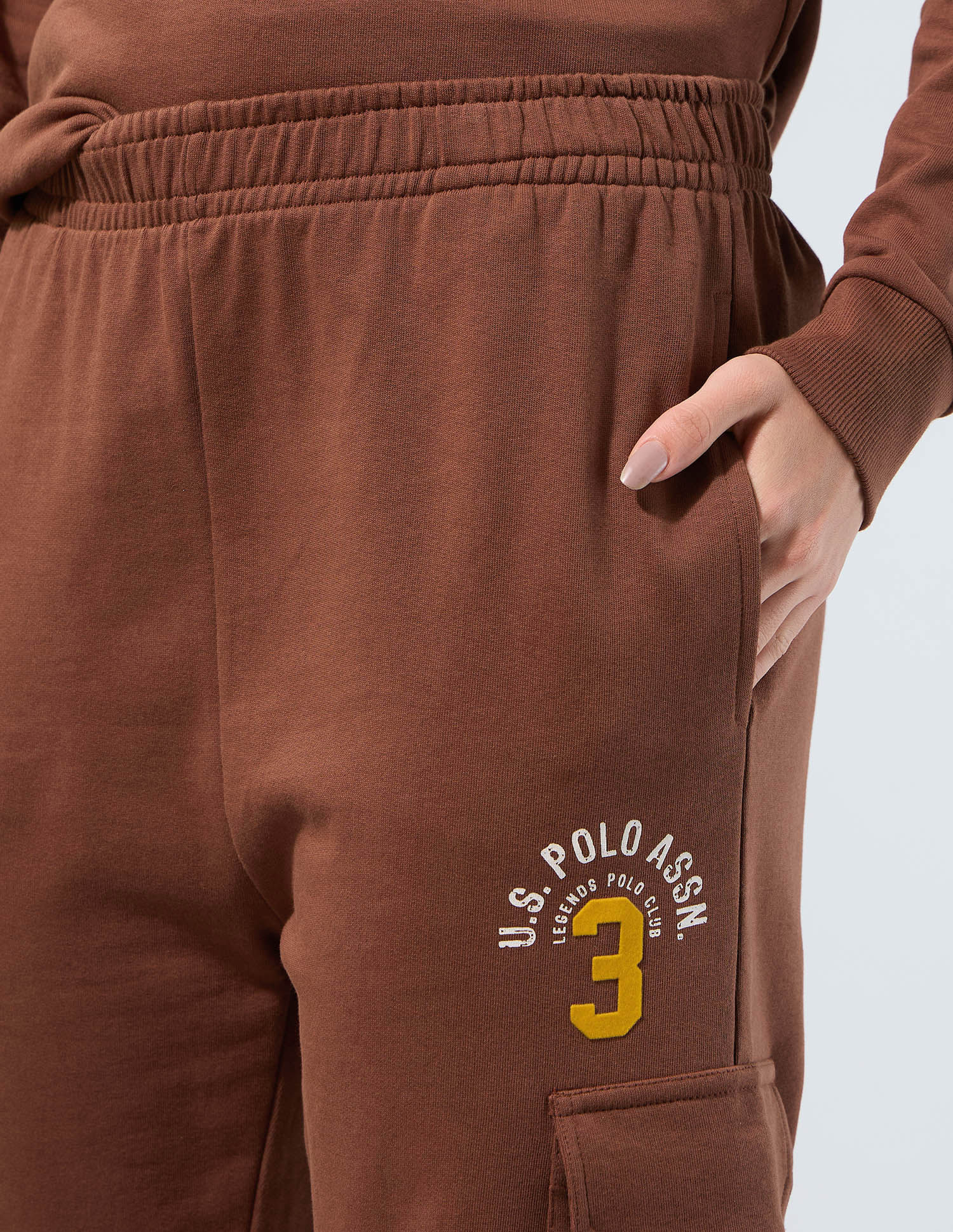 The Off Duty Solid Cargo Lounge Joggers - Image 8