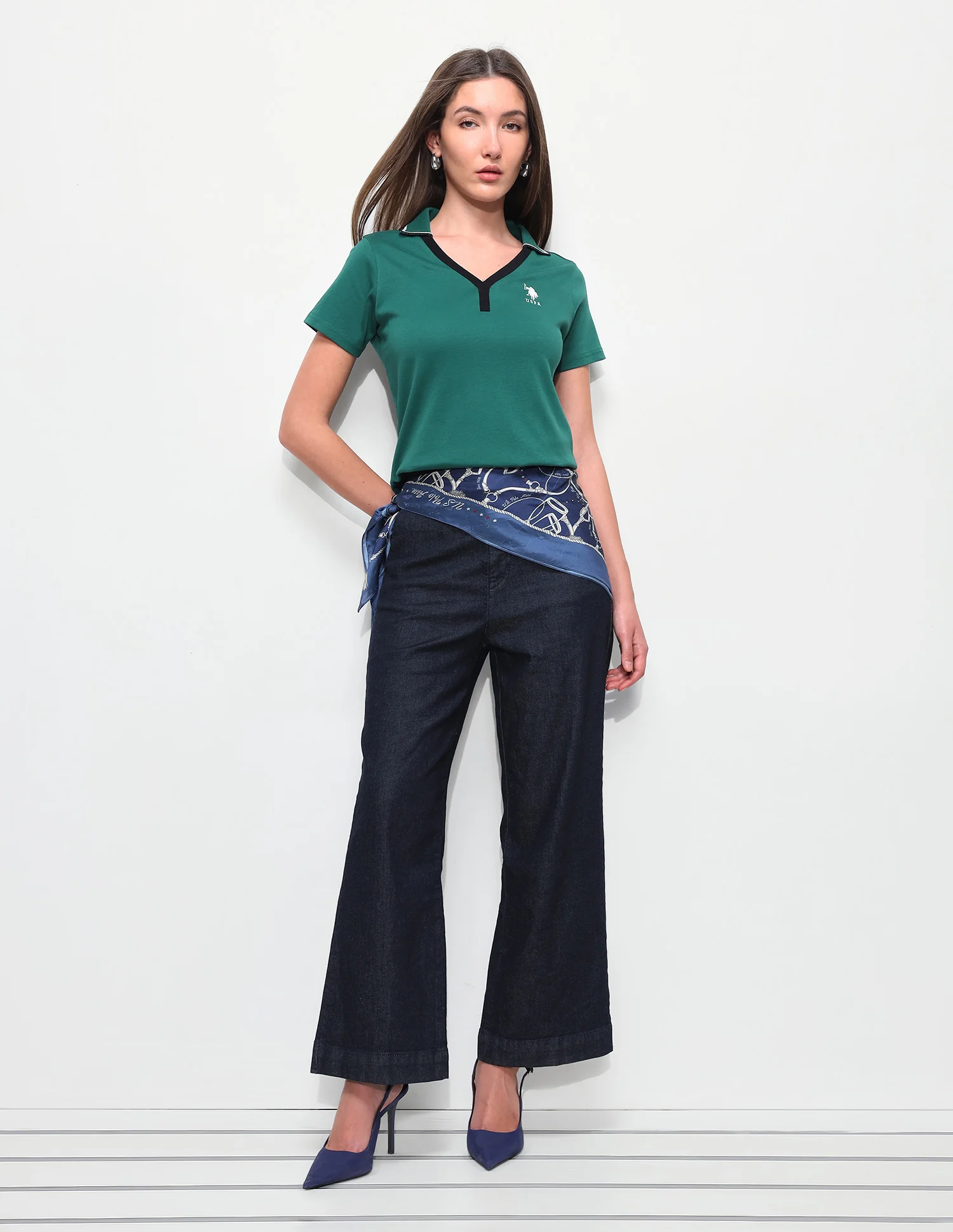 Solid Regular Fit Polo Shirt - Image 3