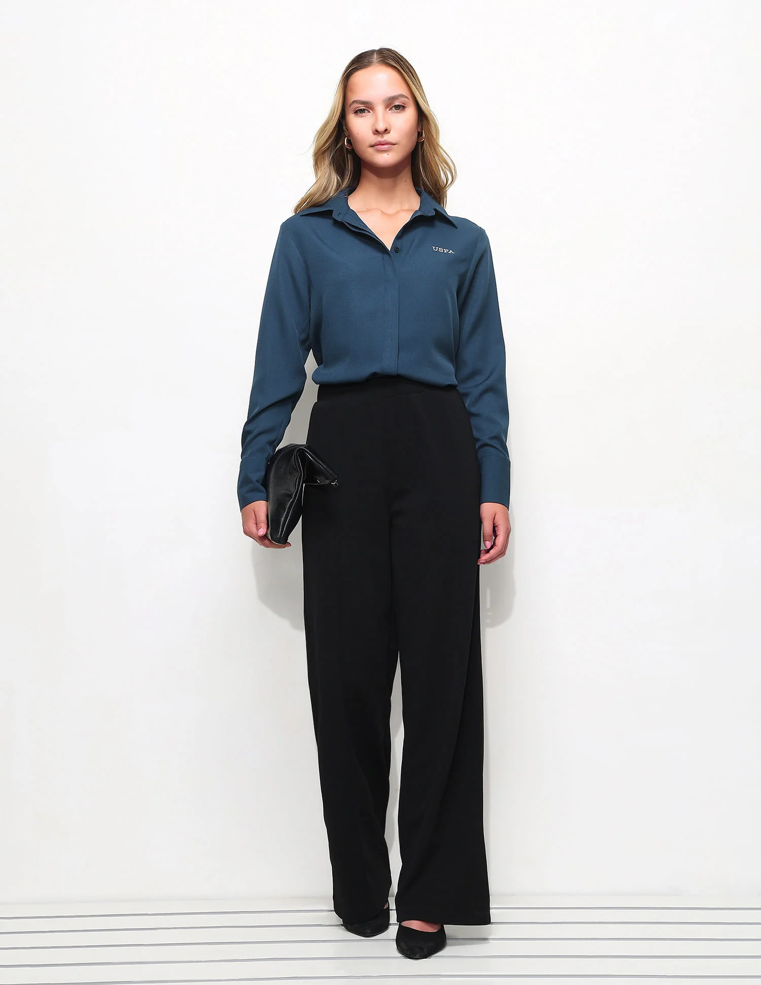 Solid Regular Fit Shirt - Image 3