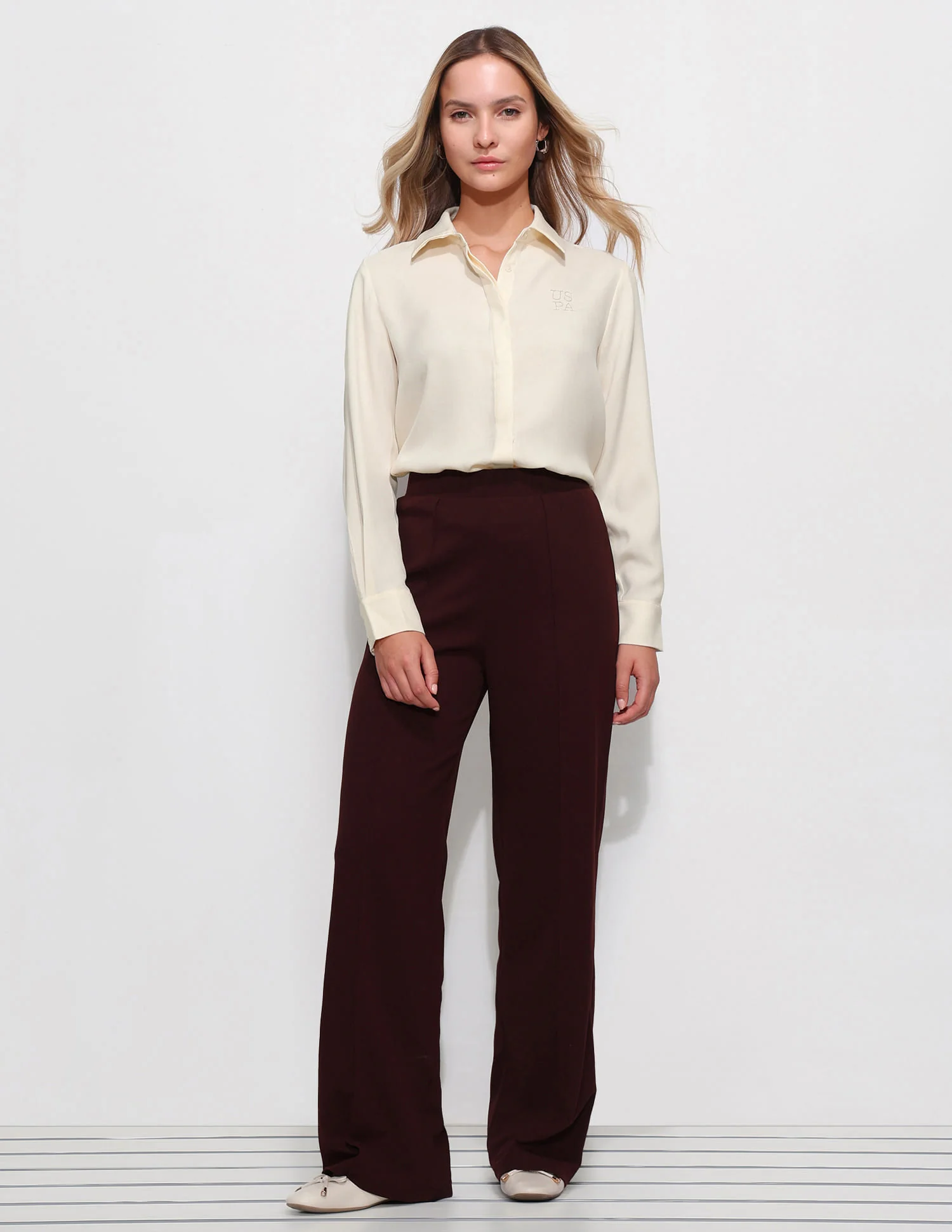 Solid Regular Fit Shirt - Image 3