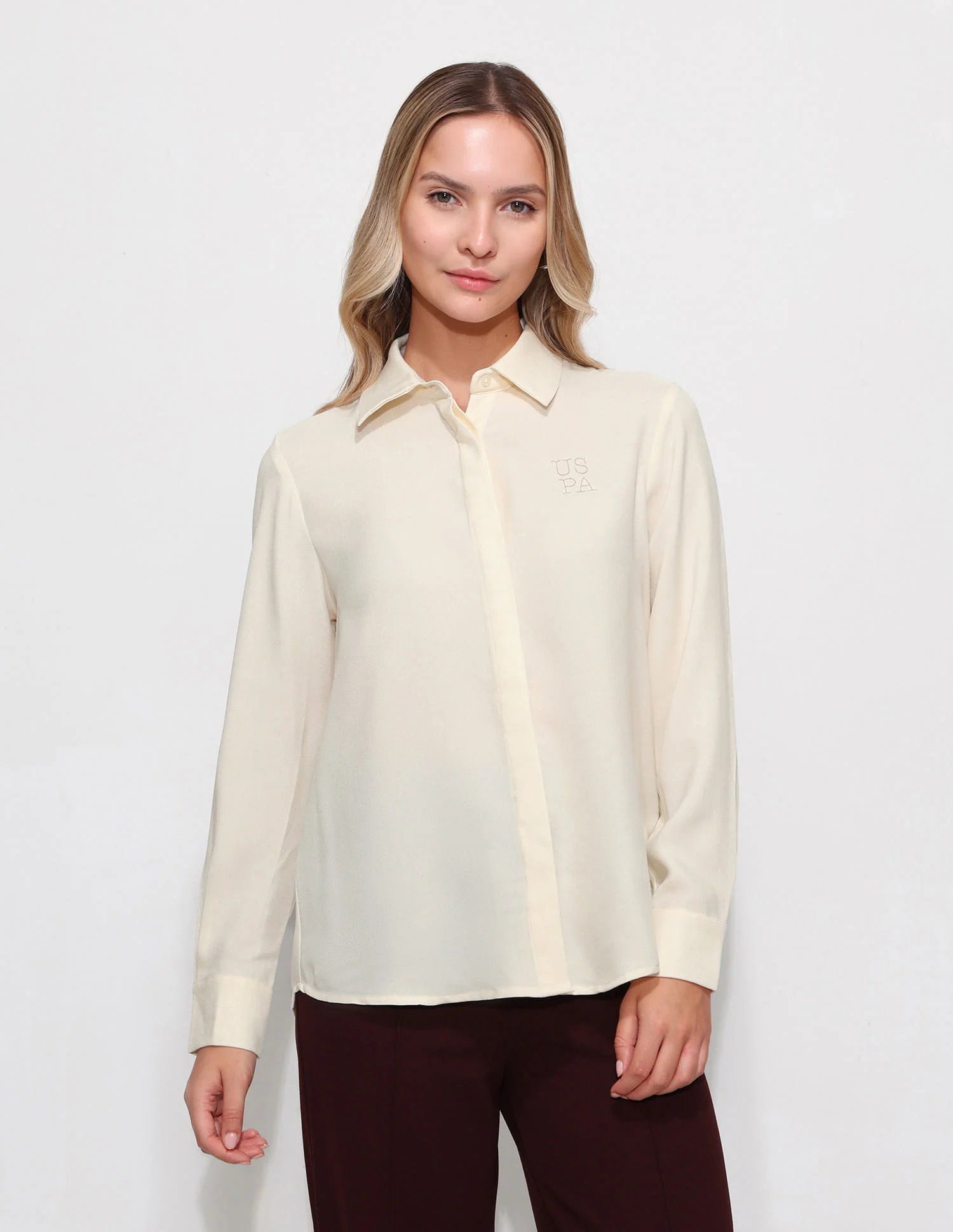 Solid Regular Fit Shirt - Image 6