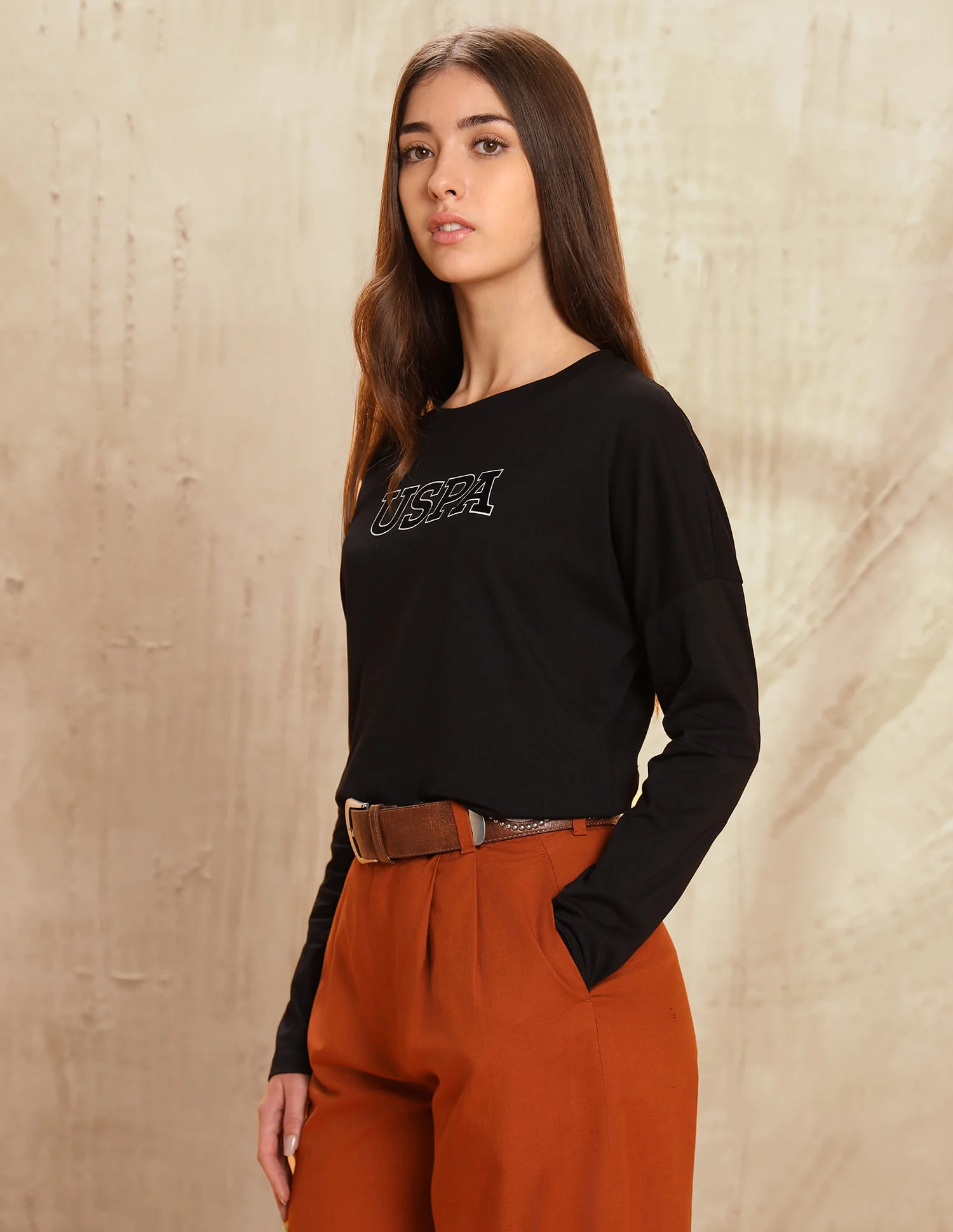 Solid Regular Fit T-Shirt - Image 4