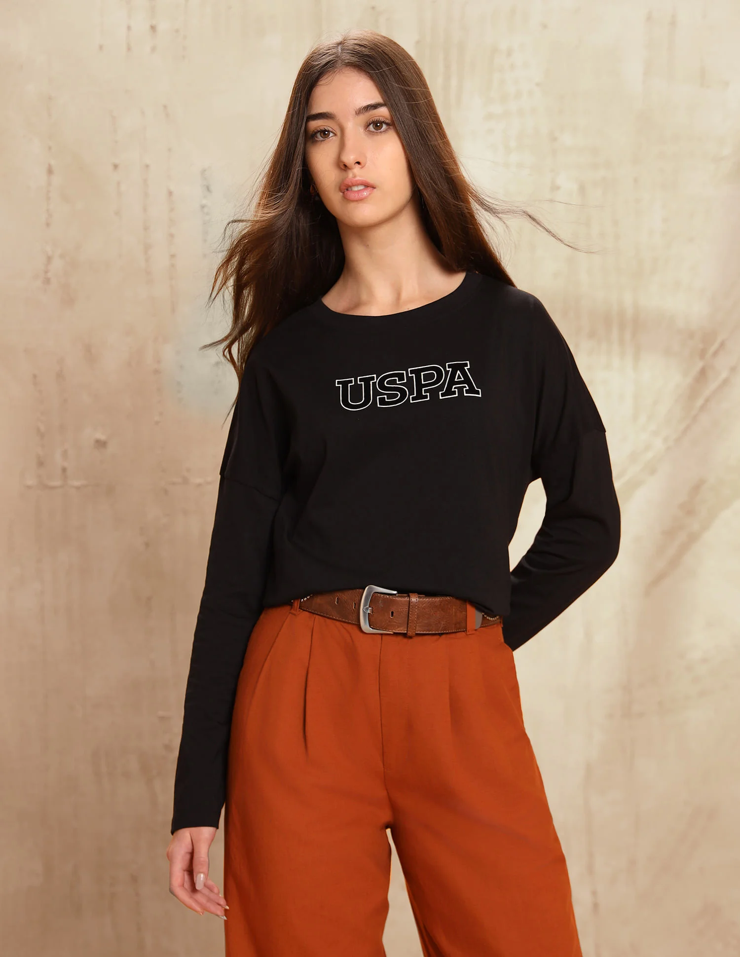 Solid Regular Fit T-Shirt - Image 6