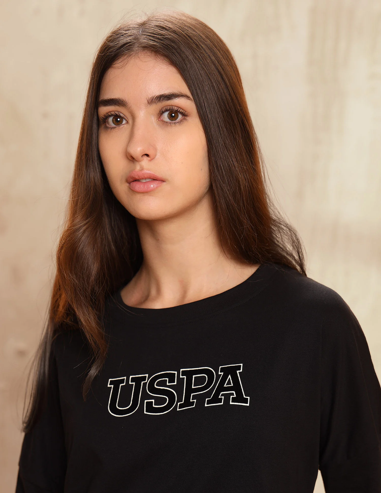 Solid Regular Fit T-Shirt - Image 7