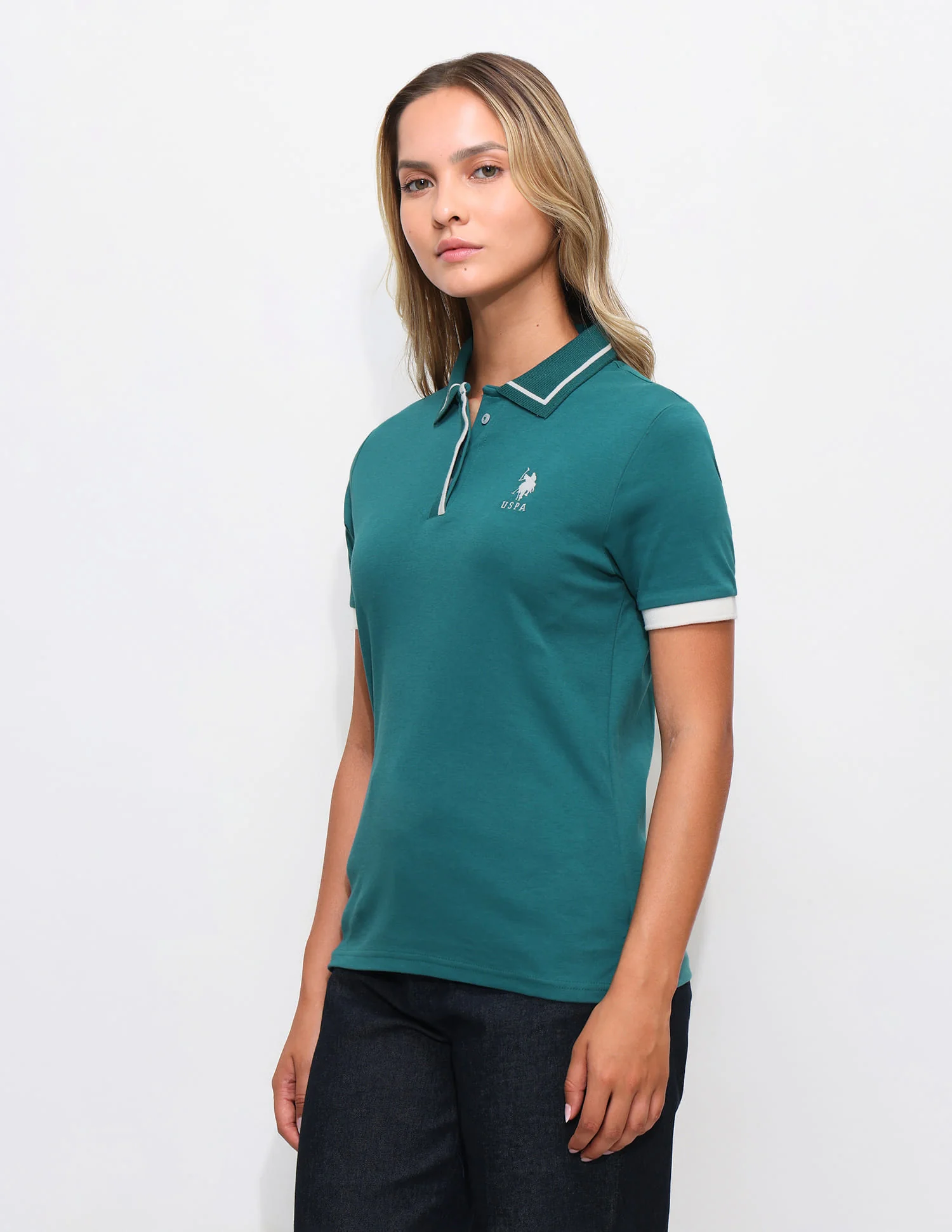 Solid Regular Fit Tpped collar Polo shirt - Image 4