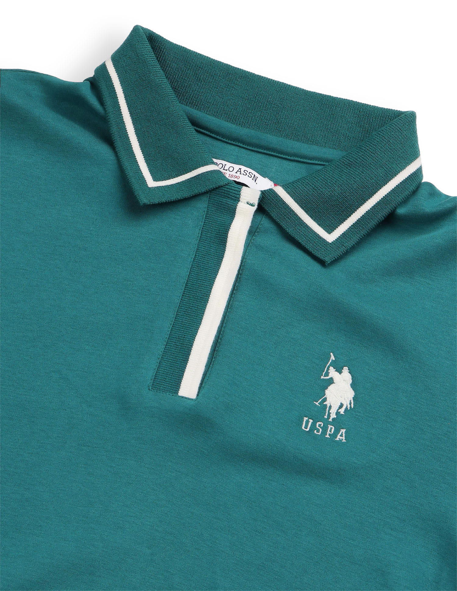 Solid Regular Fit Tpped collar Polo shirt - Image 8