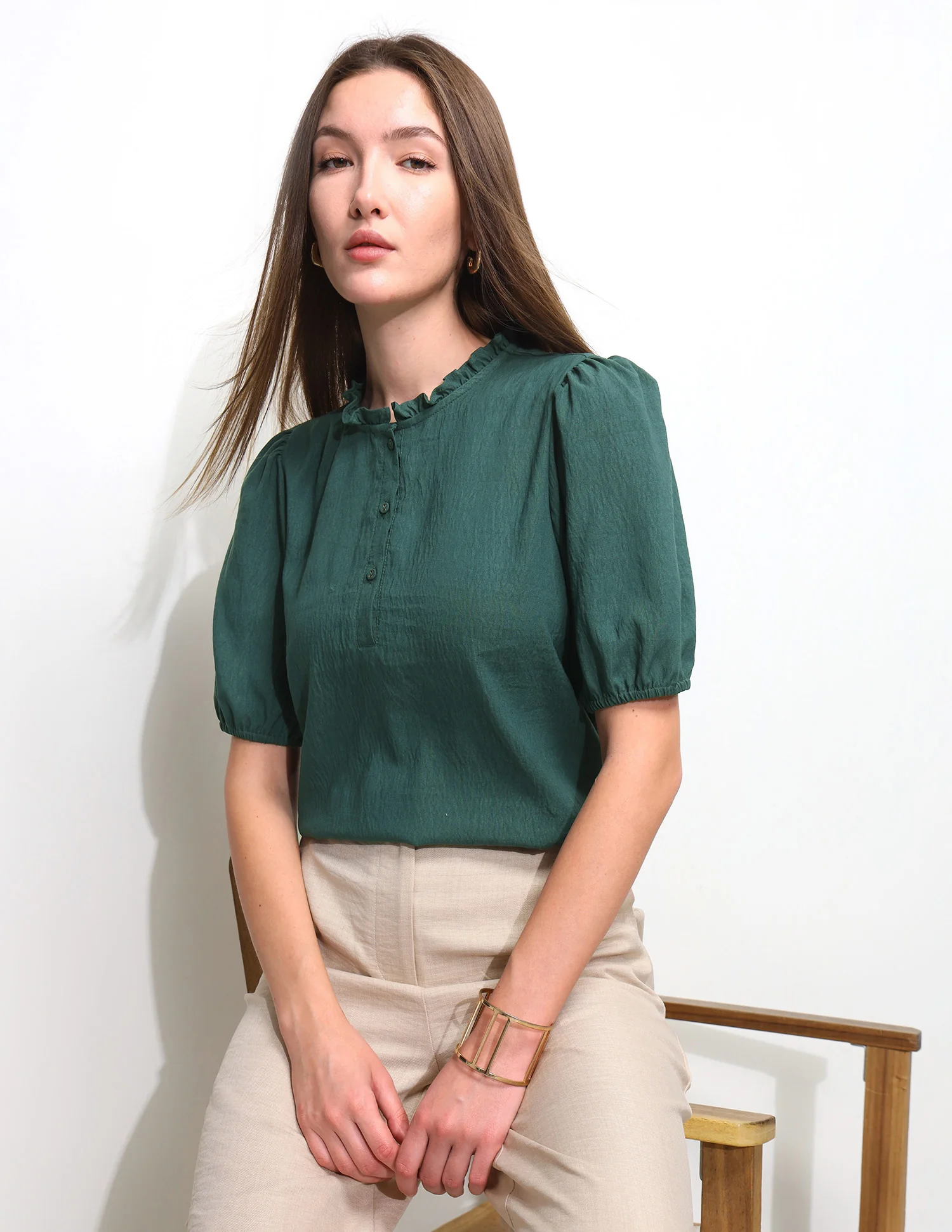 Solid Ruffle Neck Puff Sleeve Top