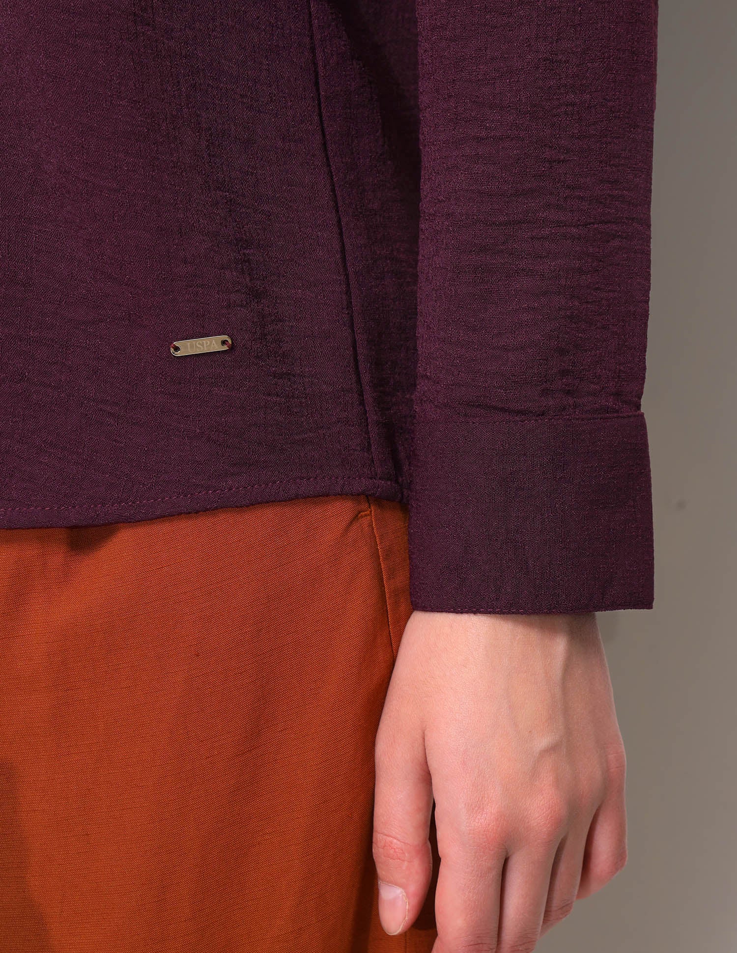 Solid V-Neck Collar Shirt - Image 9