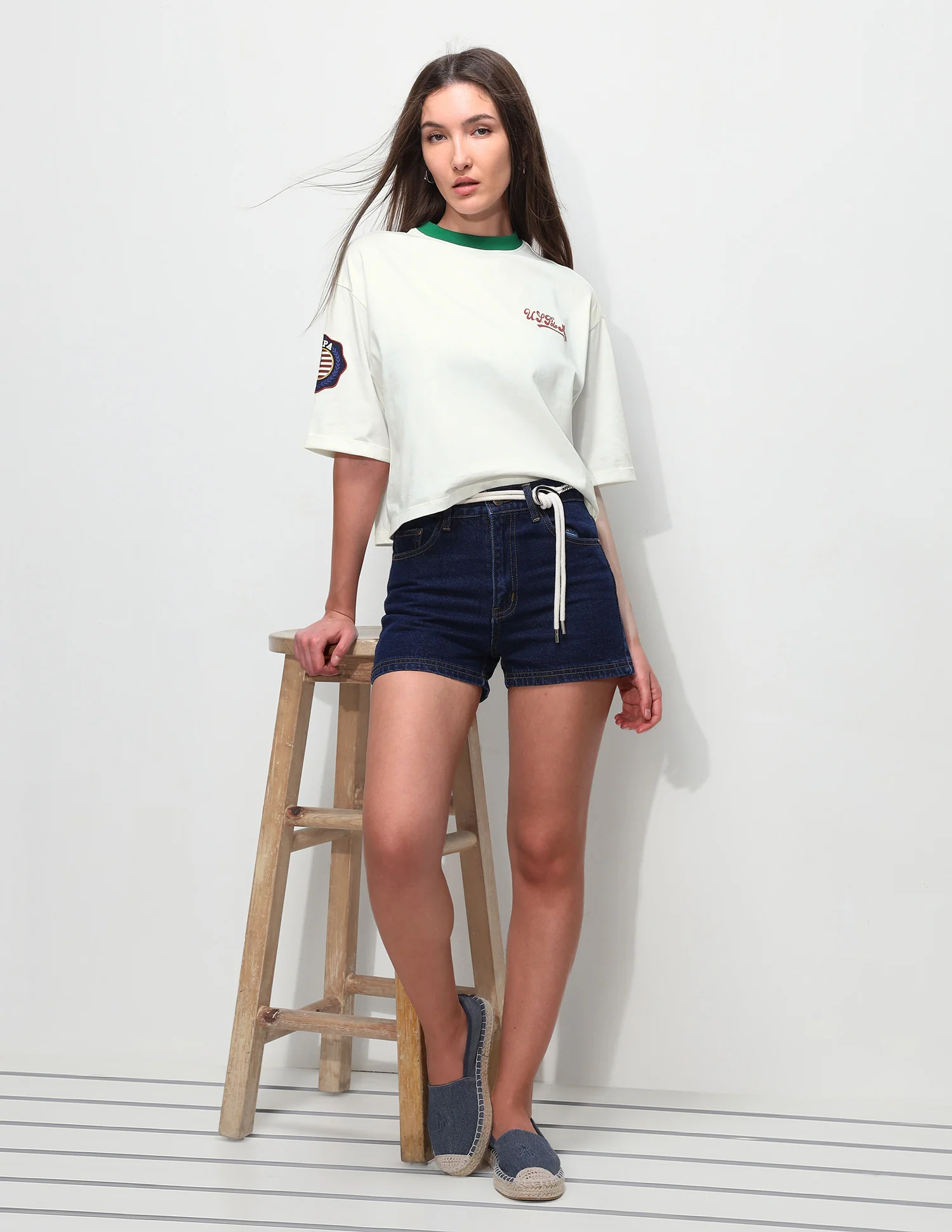 Solid Varsity Boxy Fit T-Shirt - Image 3
