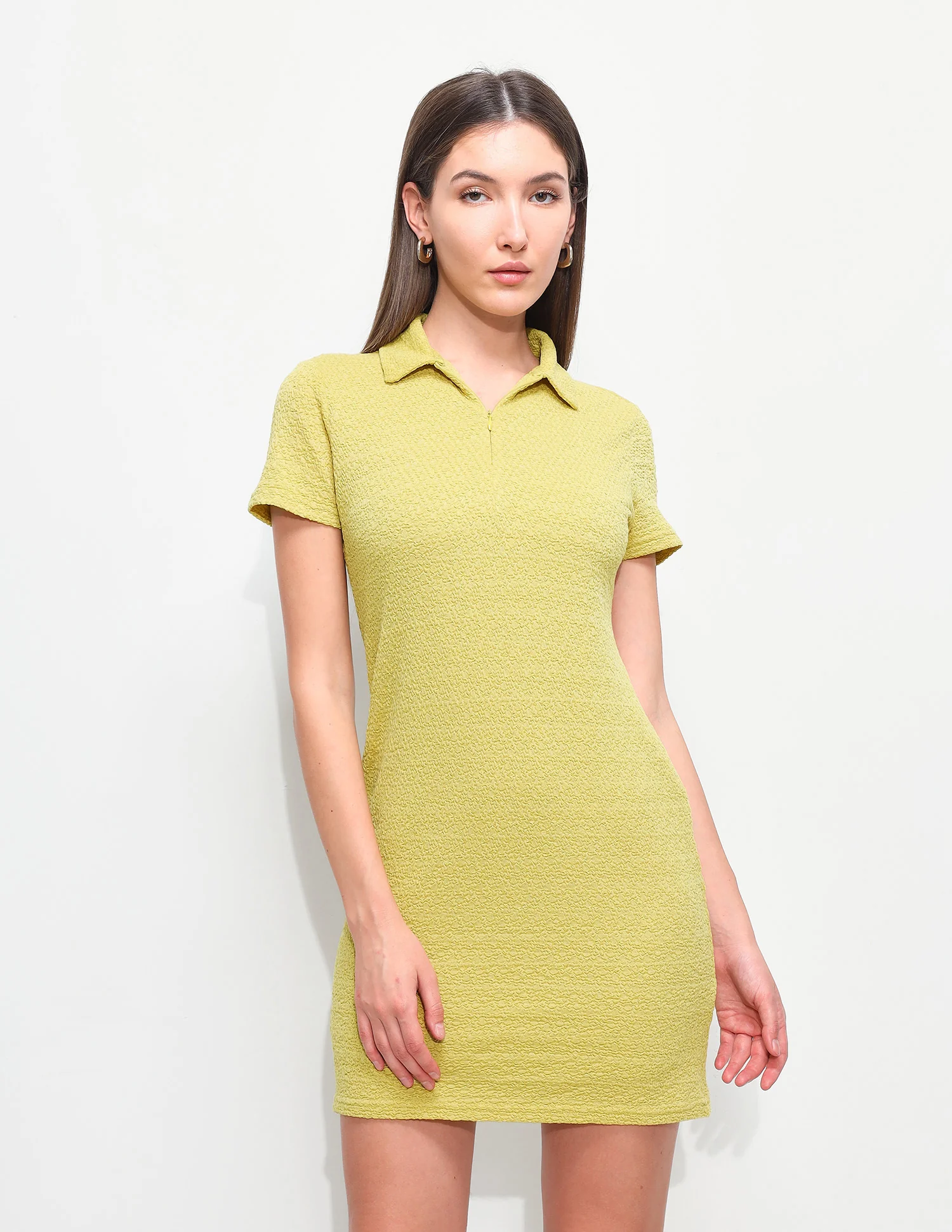 Textured Fitted Midi T-Shirt Dress - Image 7