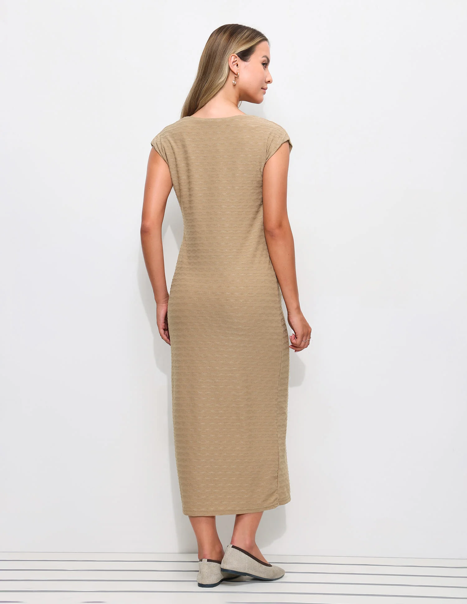 Textured Regular Fit Dress - Image 5