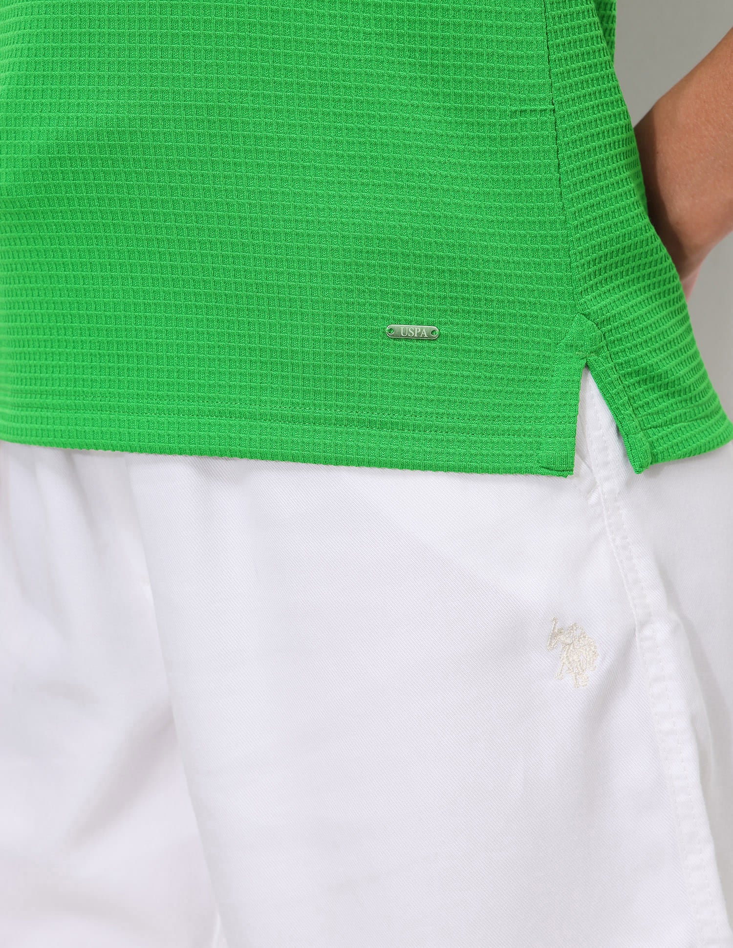 Textured Regular Fit Polo Shirt - Image 9