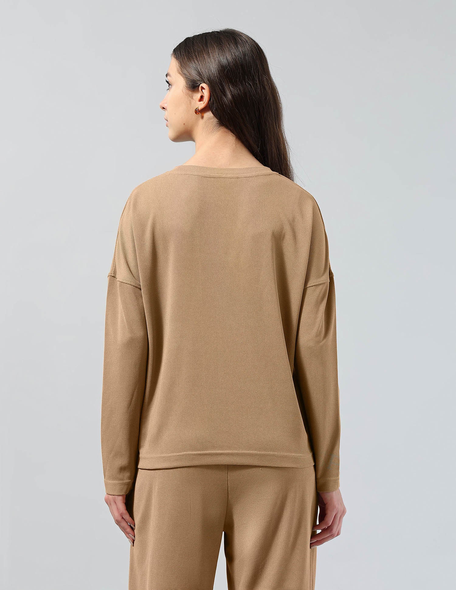 On The Go Textured Relaxed Fit T-Shirt - Image 6