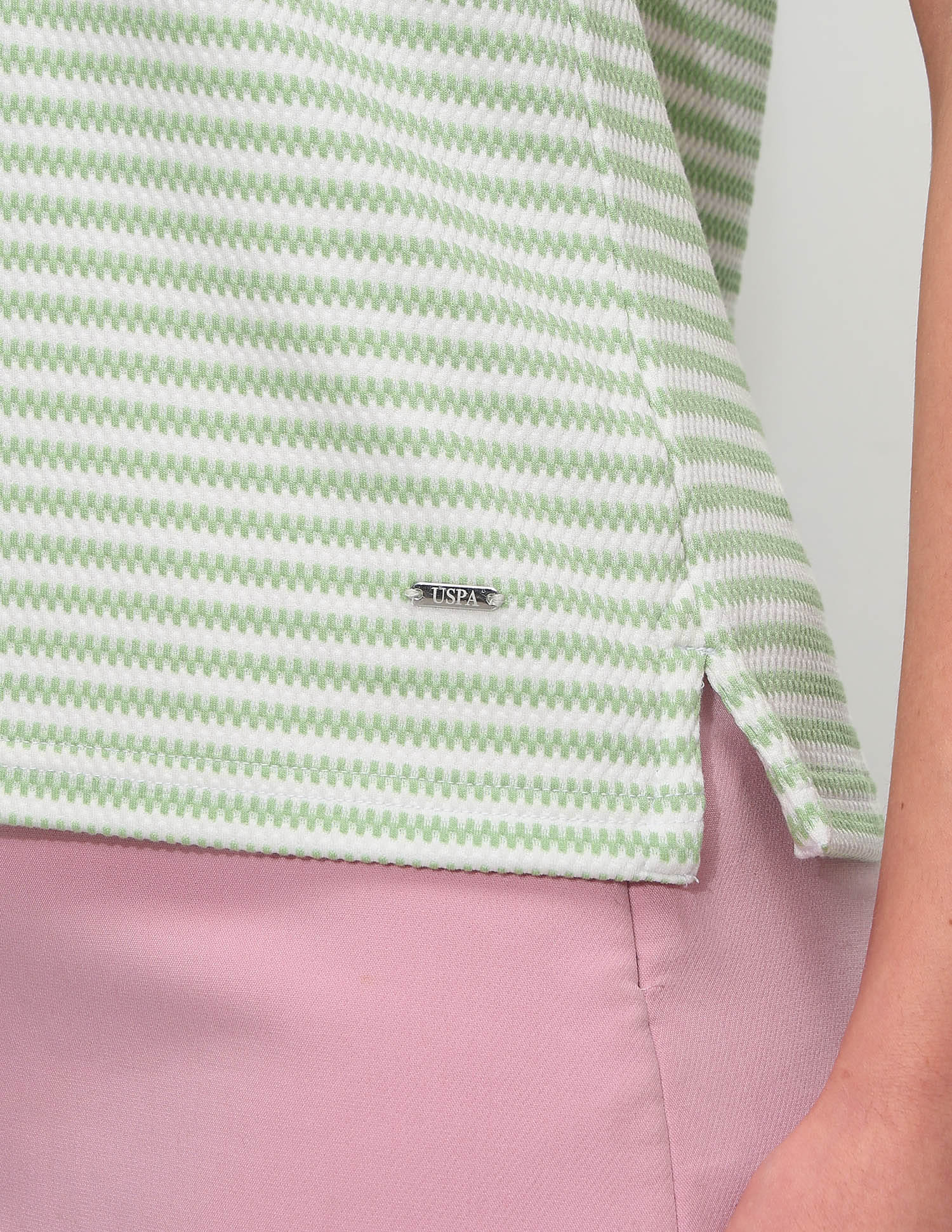 Textured Stripes Polo Shirt - Image 9