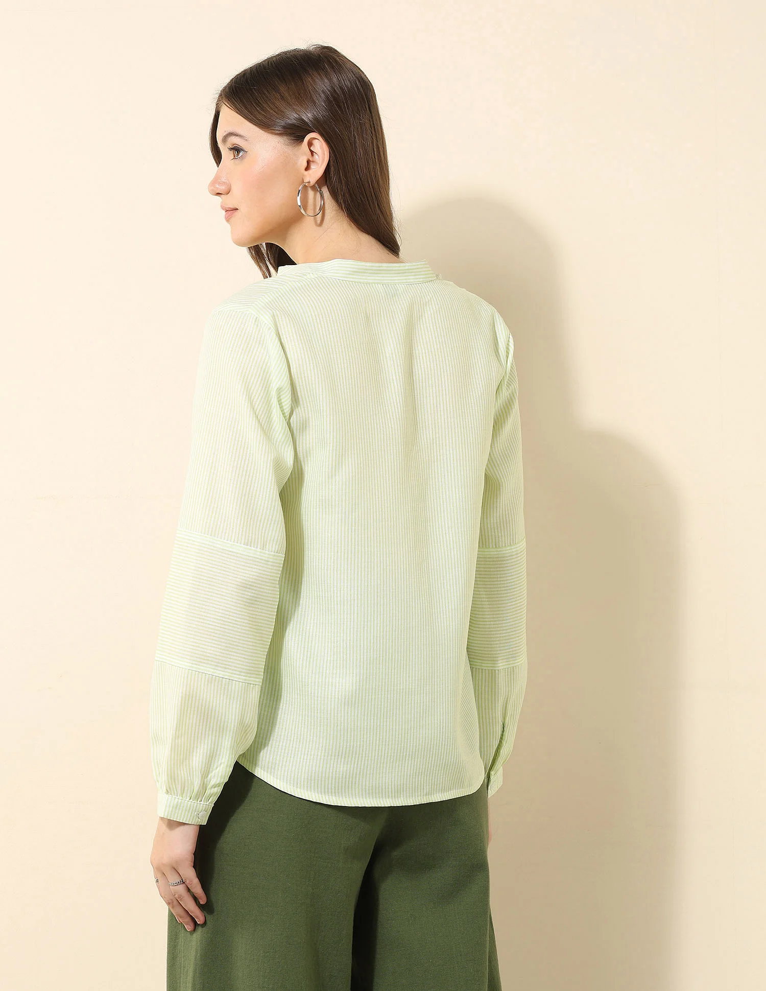 Vertical Striped Regular Fit Shirt - Image 5