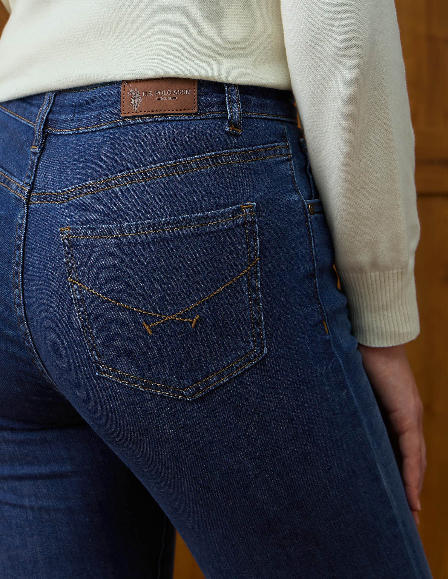 High Rise Skinny Bootcut Fit Jeans - Image 8