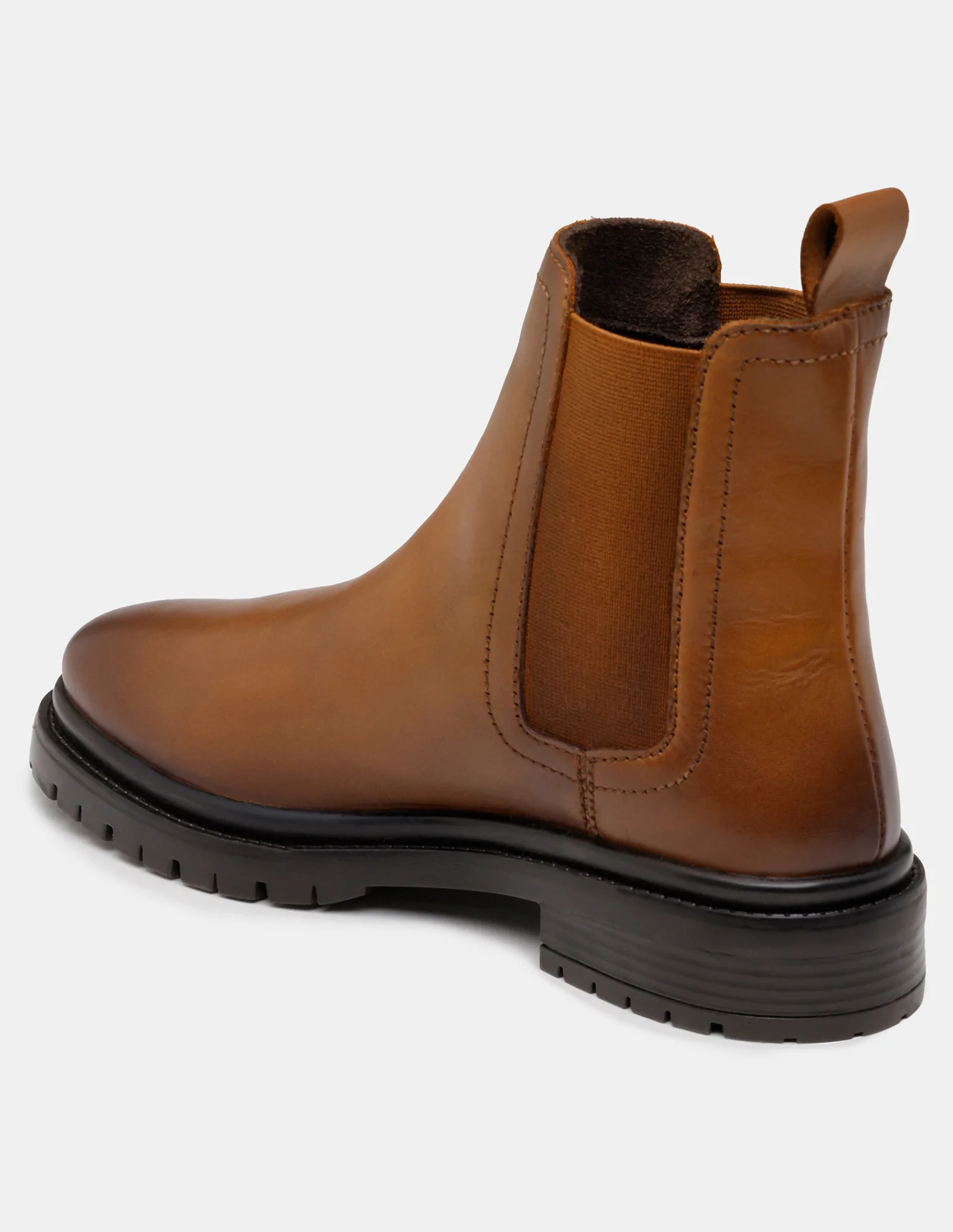 Women Avarin Leather Chelsea Boots - Image 3