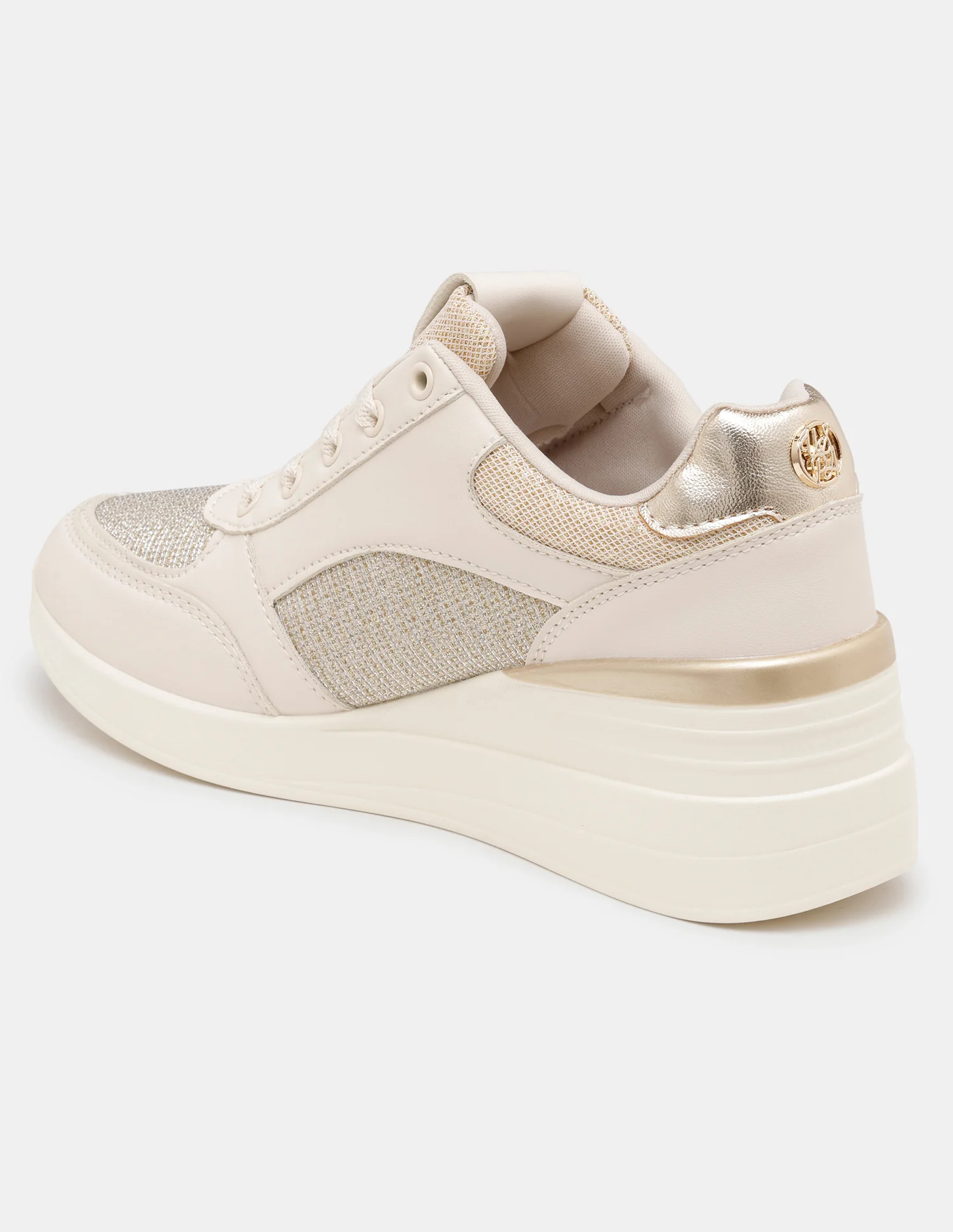 Women Liora Round Toe Textured Sneakers - Image 4
