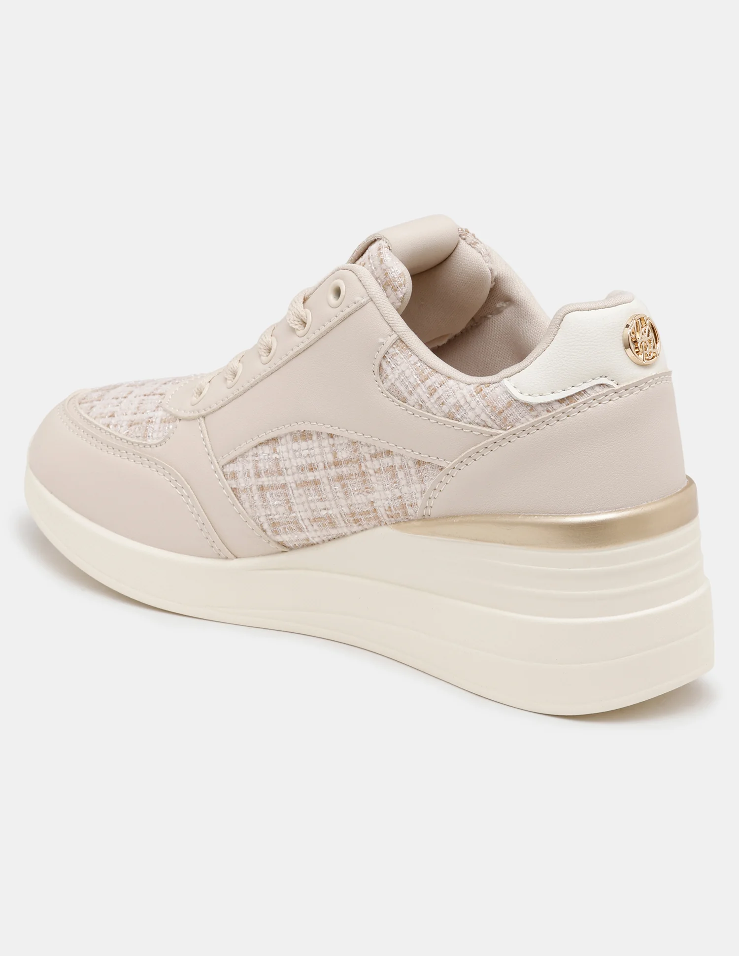 Women Liora Round Toe Textured Sneakers - Image 3
