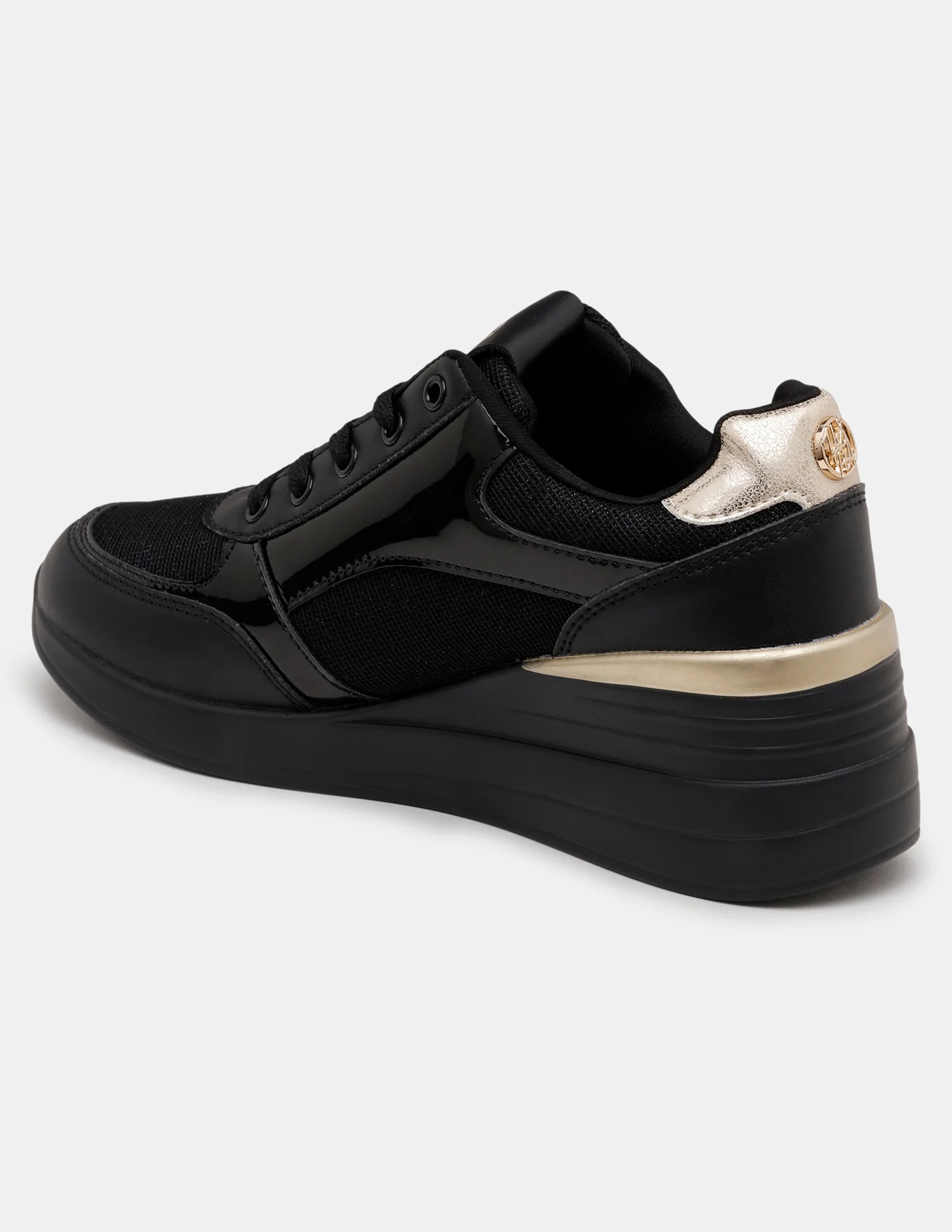Women Liora Round Toe Textured Sneakers - Image 4