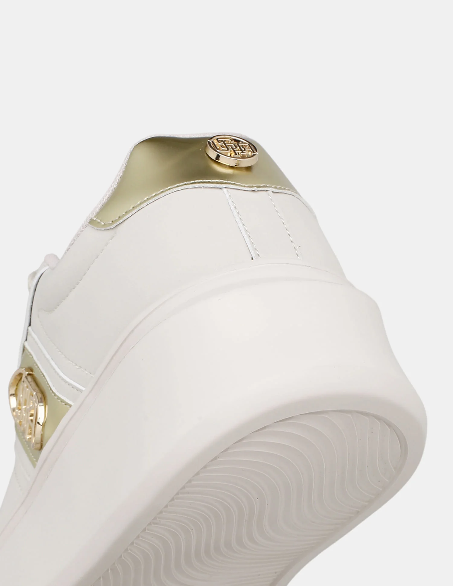 Women Nella Round Toe Sneakers - Image 7