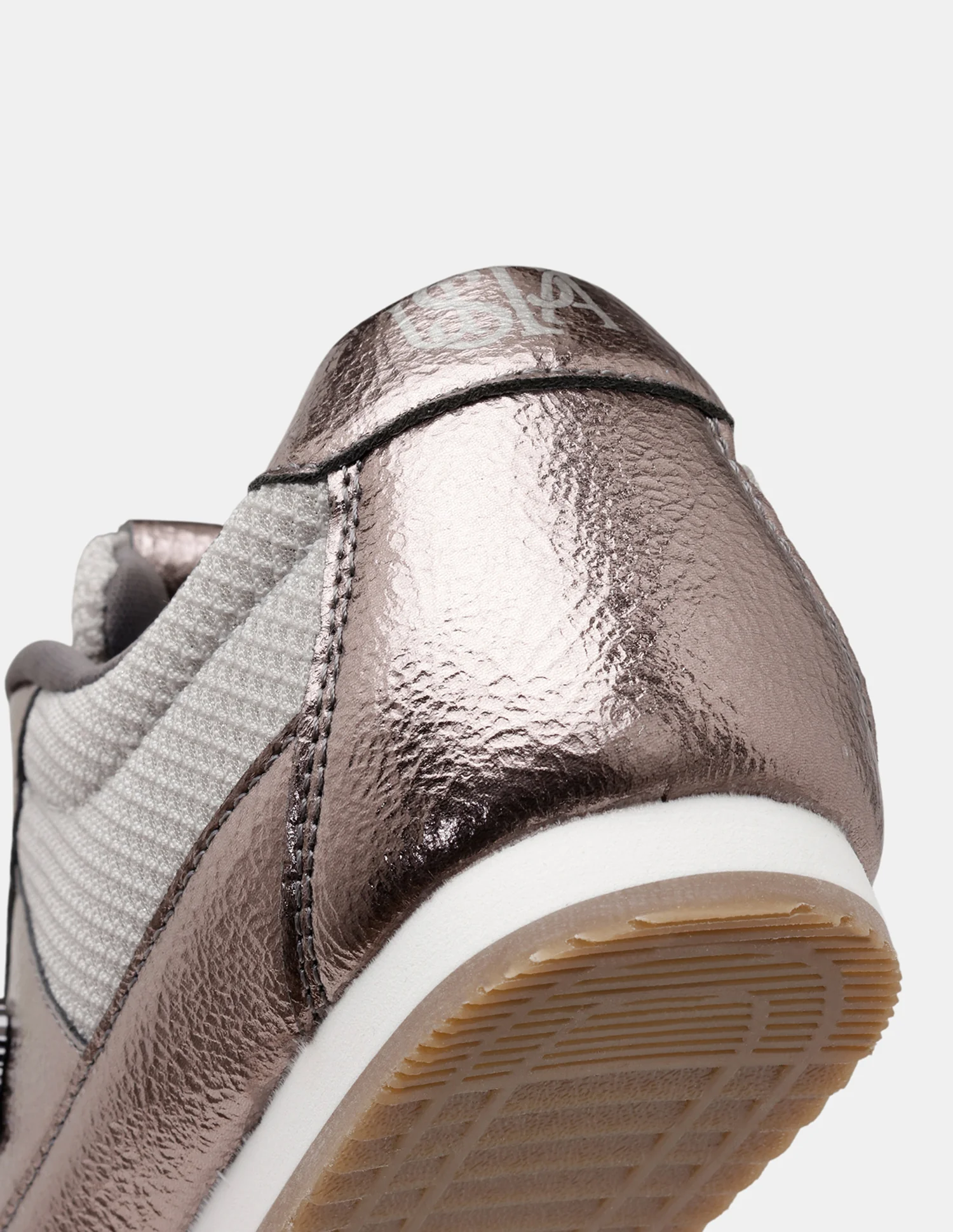 Women Reverie Textured Round Toe Sneakers - Image 5