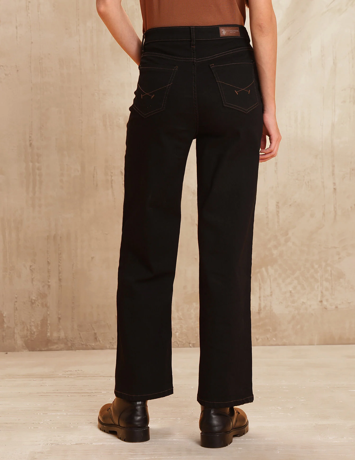 High Rise Wide Leg Jeans - Image 5