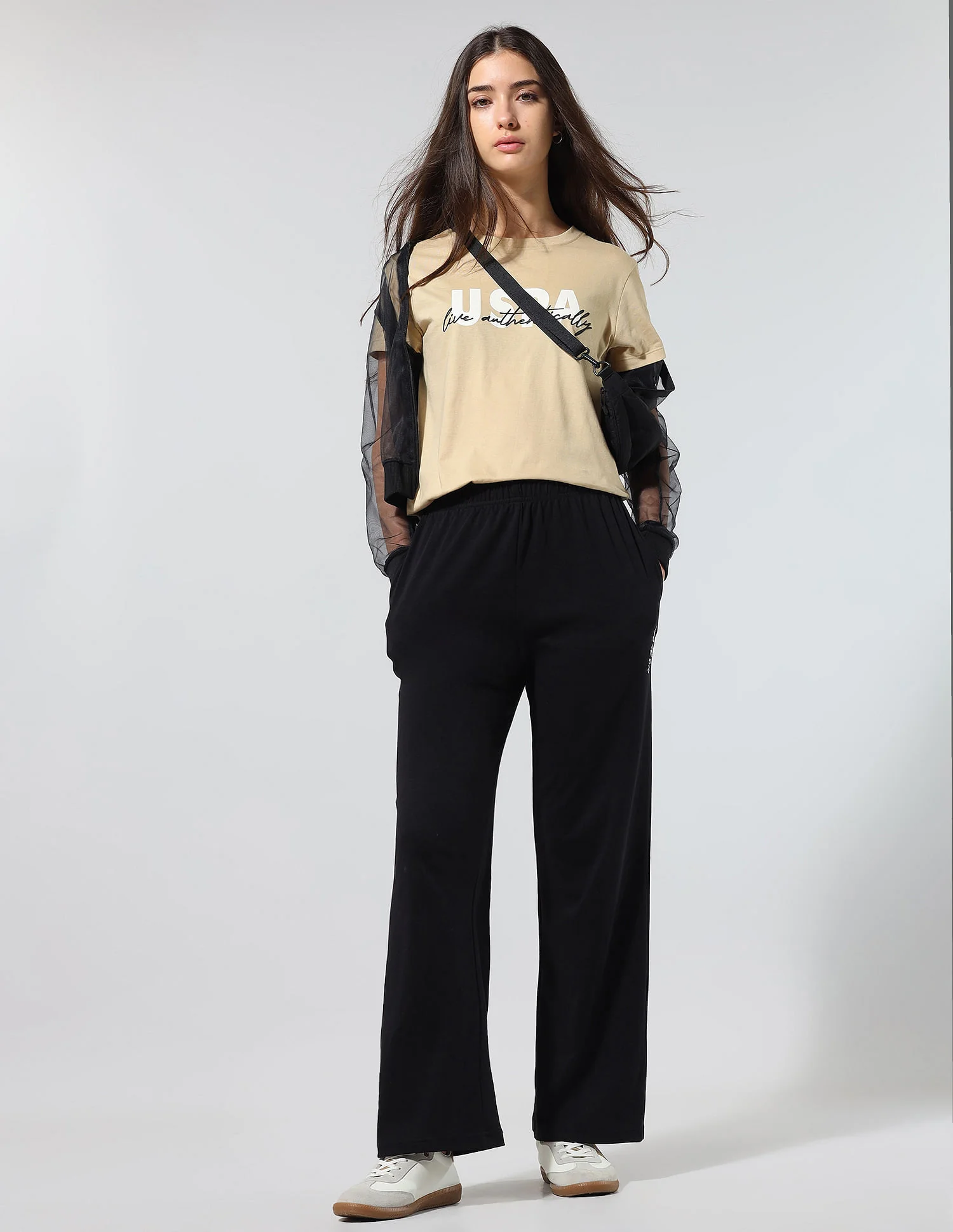 On The Go Regular Fit Brand Printed Lounge T-Shirt - Image 3