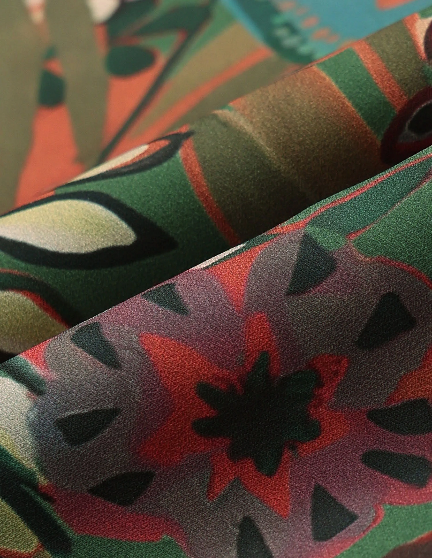 Regular Fit Floral Printed Shirt - Image 2