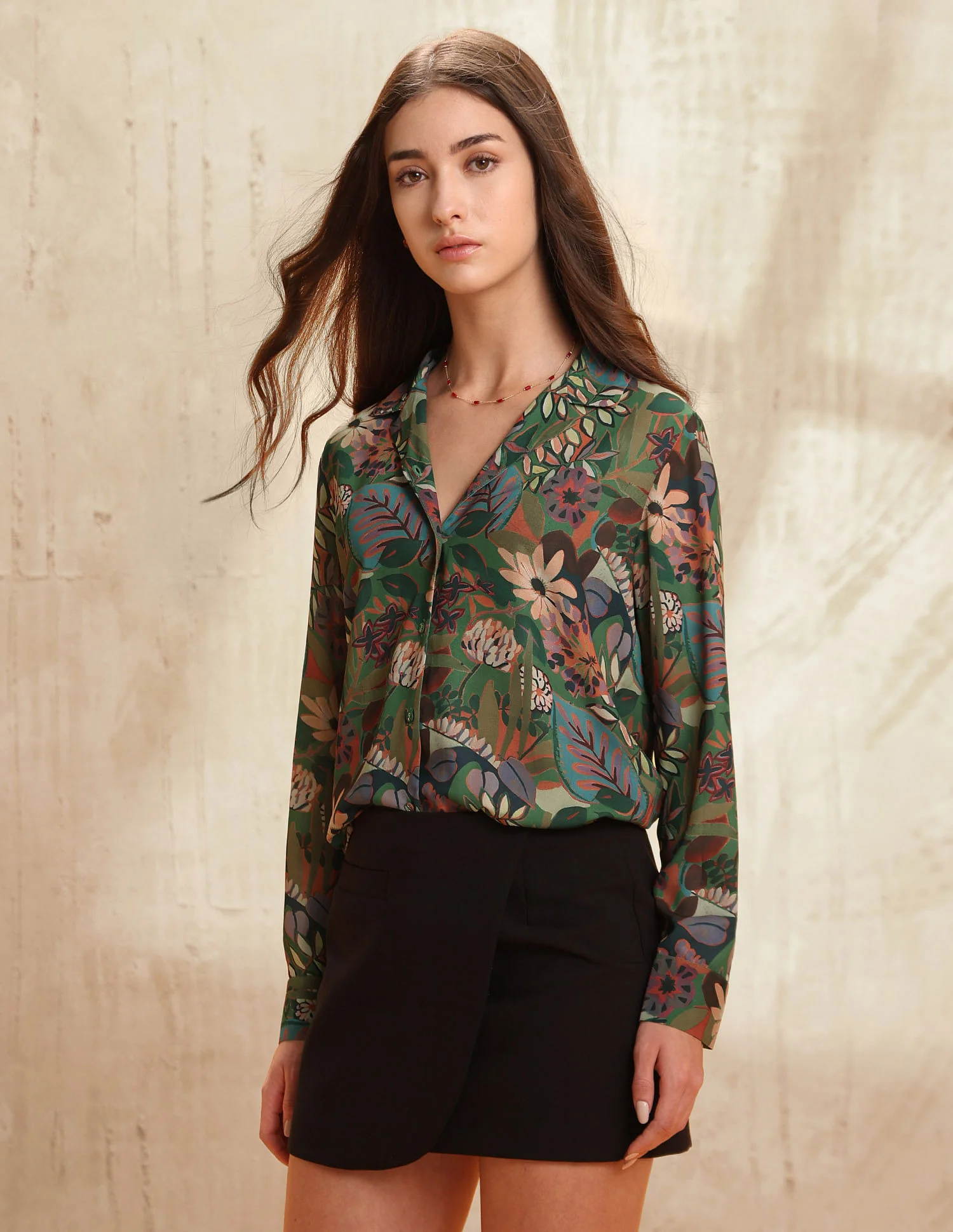 Regular Fit Floral Printed Shirt - Image 4