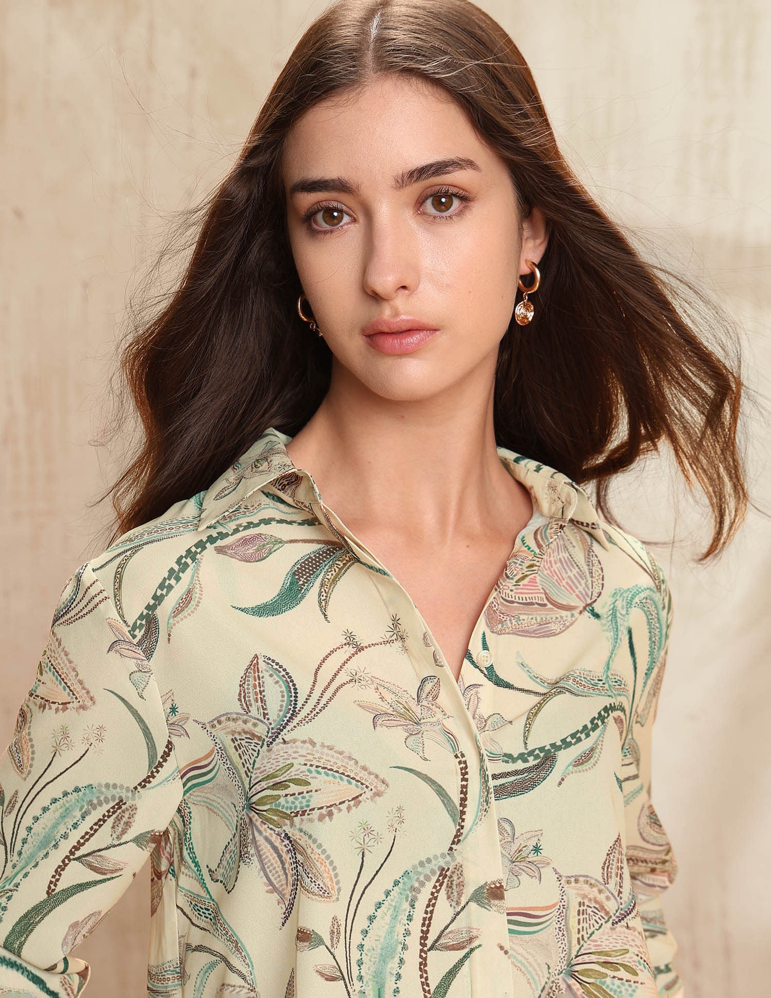 Regular Fit Floral Printed Shirt - Image 7