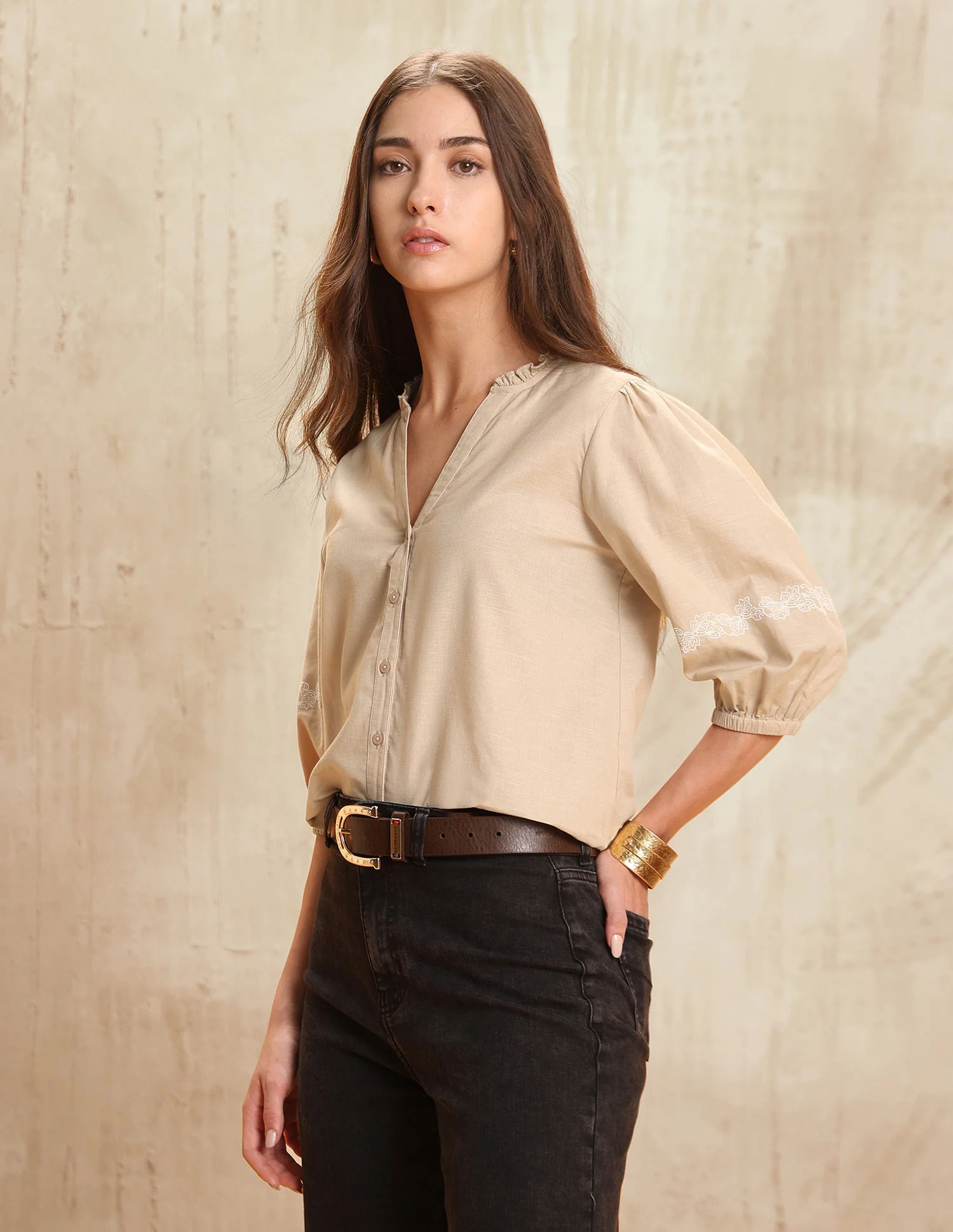 Solid Regular Fit Top - Image 4