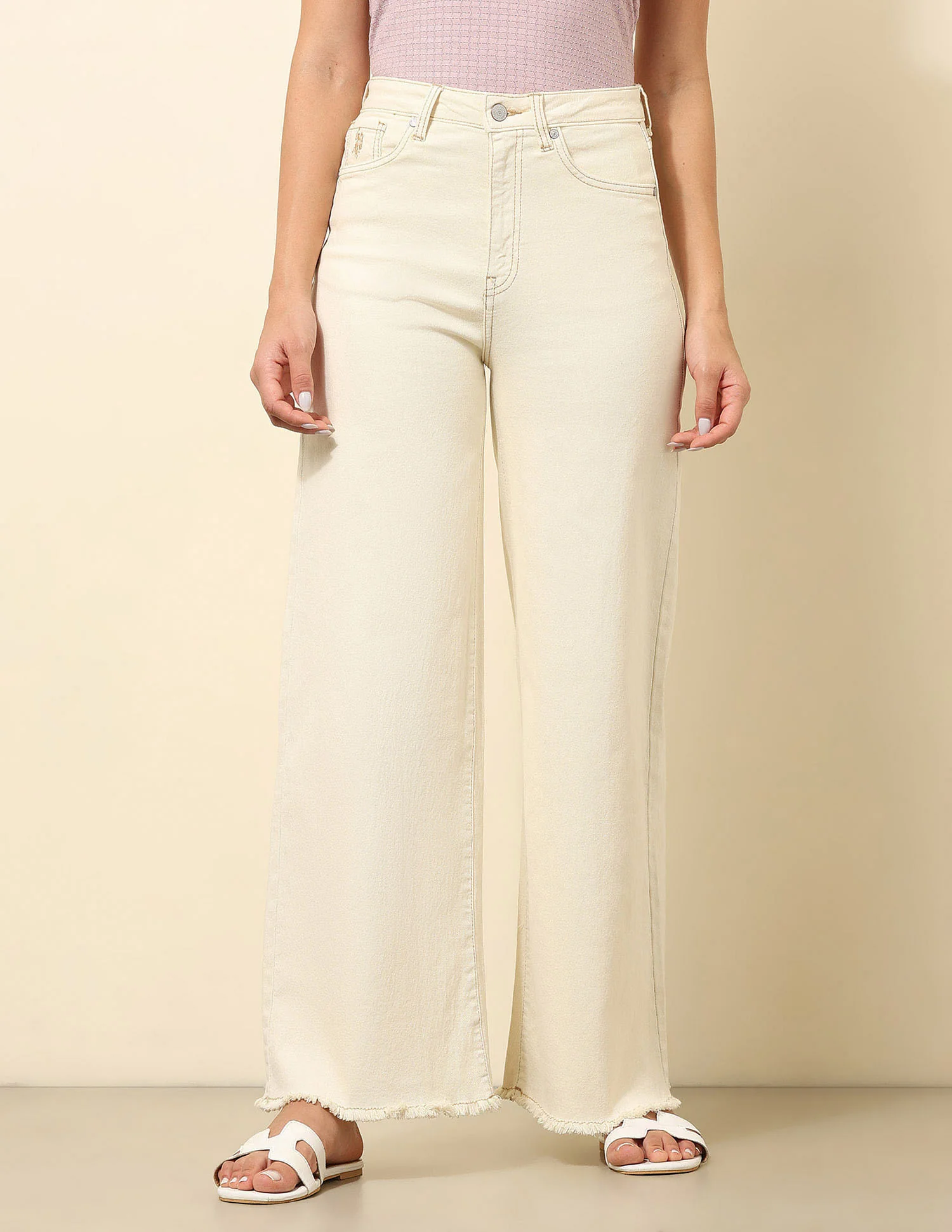 High Rise Ultra Wide Leg Fit Jeans - Image 6